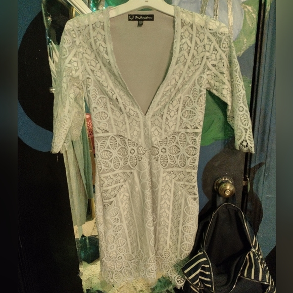 Dress - Picture 2 of 3